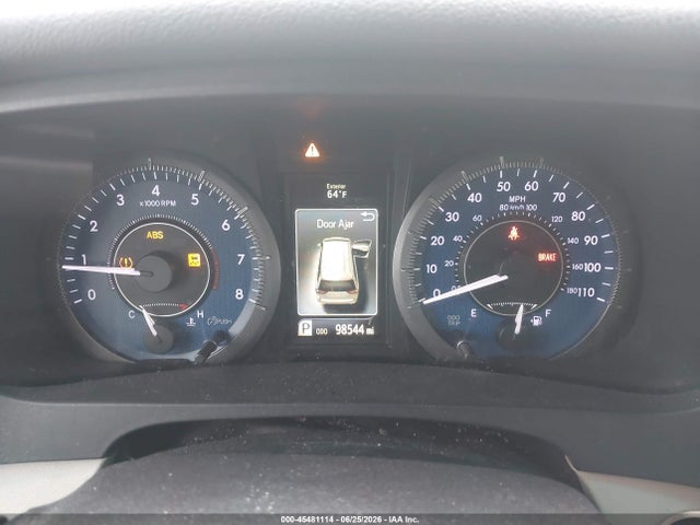 5TDYK3DCXFS649846 Toyota Sienna Xle Premium 8 Passenger