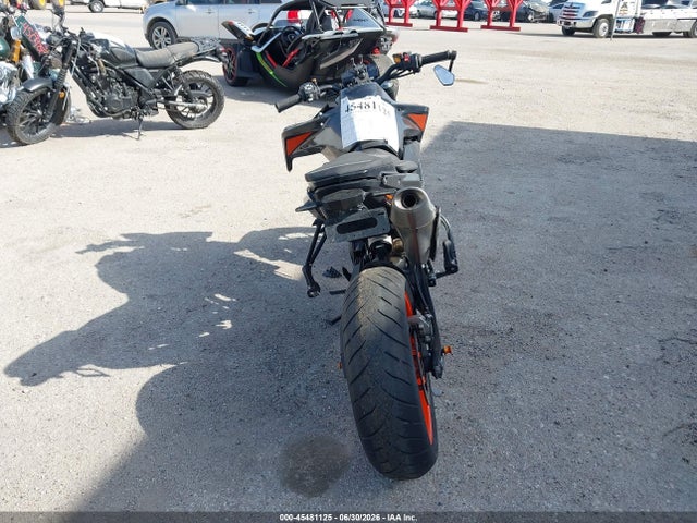 KTM 790 Duke 2020 VBKTU6403LM780604 Image 6