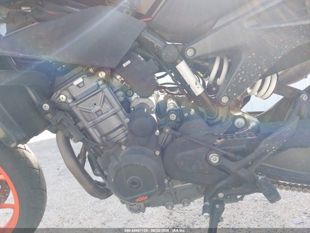 KTM 790 Duke 2020 VBKTU6403LM780604 Image 9