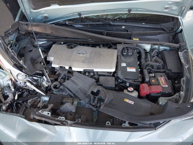 Toyota Prius Four 2017 JTDKARFU7H3052434 Image 10