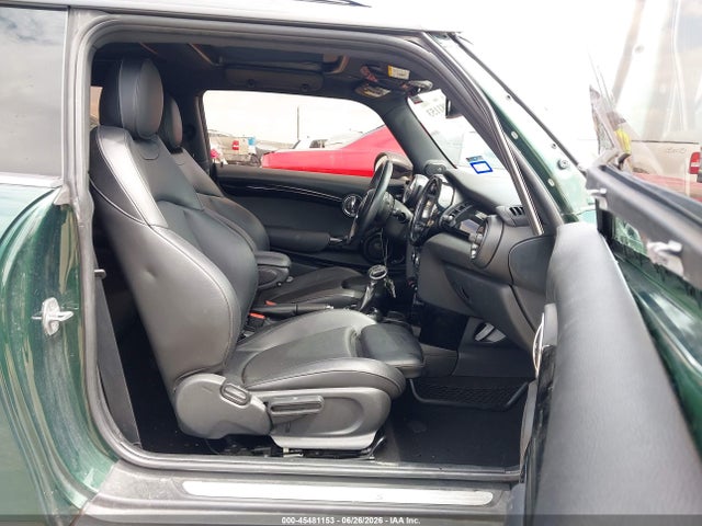 Продаж на аукціоні авто 2016 Mini Hardtop Cooper S, vin: WMWXP7C56G2A44044, номер лоту: 45481153