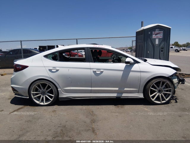 Продажа на аукционе авто 2020 Hyundai Elantra Sport, vin: KMHD04LBXLU012316, номер лота: 45481189