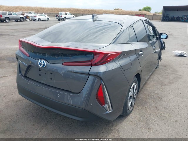 Toyota Prius Prime Advanced 2017 JTDKARFP2H3057969 Image 4