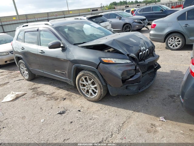 Продаж на аукціоні авто 2016 Jeep Cherokee Latitude, vin: 1C4PJLCB4GW125732, номер лоту: 45481255