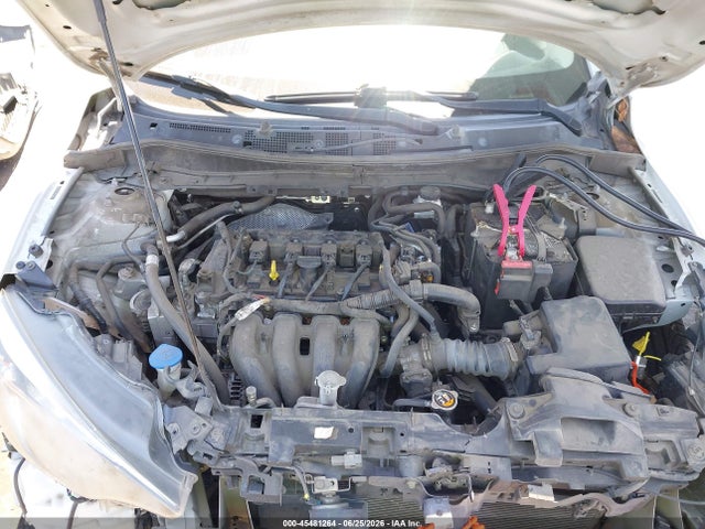 Toyota YARIS LE 2019 3MYDLBYV3KY523673 Image 10