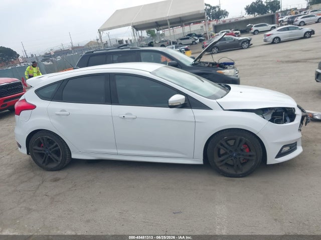 1FADP3L97FL369816 Ford FOCUS ST