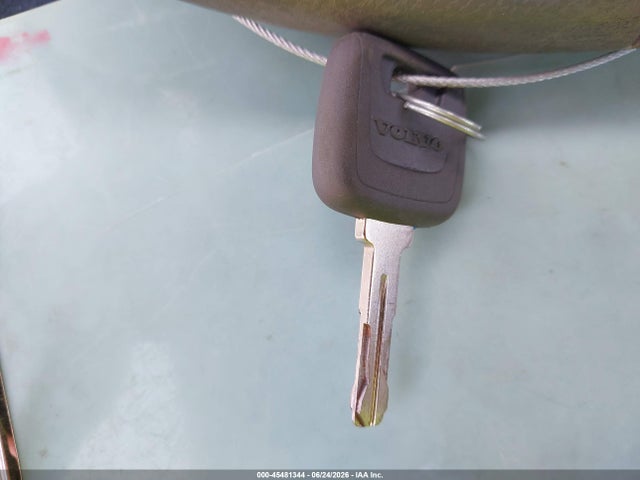 Продажа на аукционе авто 2002 Volvo C70 Lt, vin: YV1NC56D72J028907, номер лота: 45481344