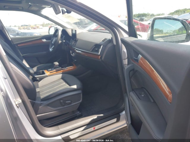 Продажа на аукционе авто 2023 Audi Q5 Premium Plus 45 Tfsi S Line Quattro, vin: WA1EAAFY7P2134325, номер лота: 45481357
