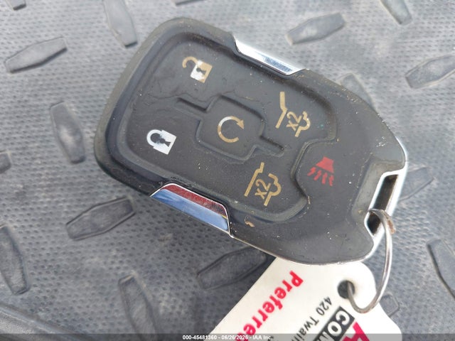Продажа на аукционе авто 2015 Chevrolet Tahoe Lt, vin: 1GNSKBKC5FR135847, номер лота: 45481360