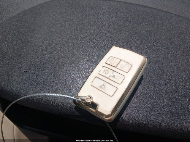 45481376 :رقم المزاد ، SALRG2RV6JA075450 vin ، 2018 Land Rover Discovery Se مزاد بيع