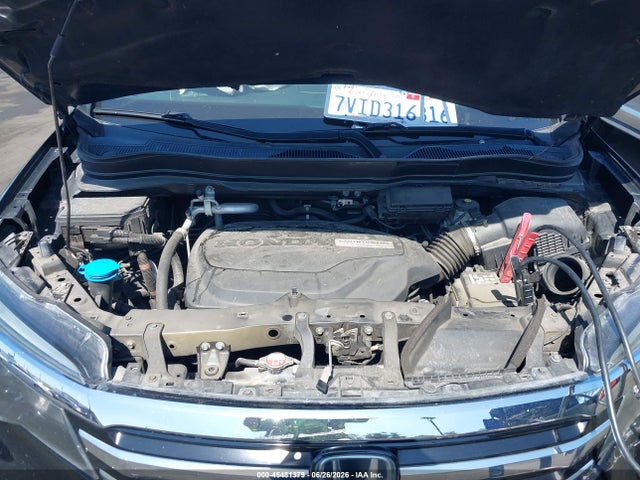Honda Pilot Touring 2016 5FNYF5H97GB054702 Image 10