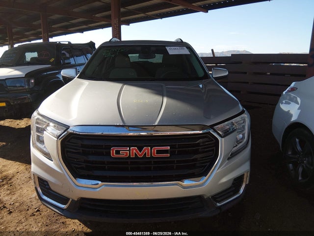 3GKALMEV1NL129578 GMC Terrain Fwd Sle