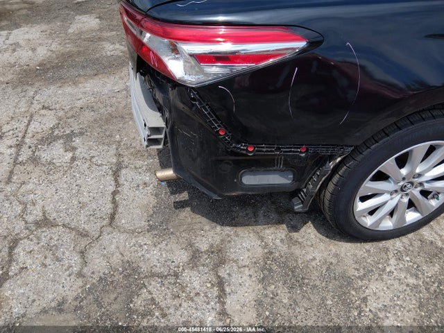 4T1B11HK7KU269735 Toyota CAMRY LE