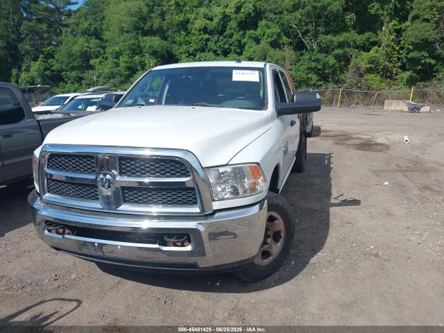 45481425 :رقم المزاد ، 3C6UR5HL8DG612152 vin ، 2013 Ram 2500 Tradesman مزاد بيع
