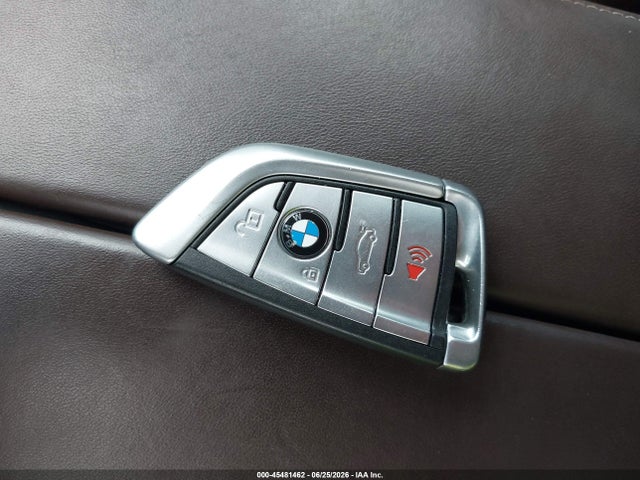 Продажа на аукционе авто 2020 Bmw M550i Xdrive, vin: WBAJS7C08LCD08748, номер лота: 45481462