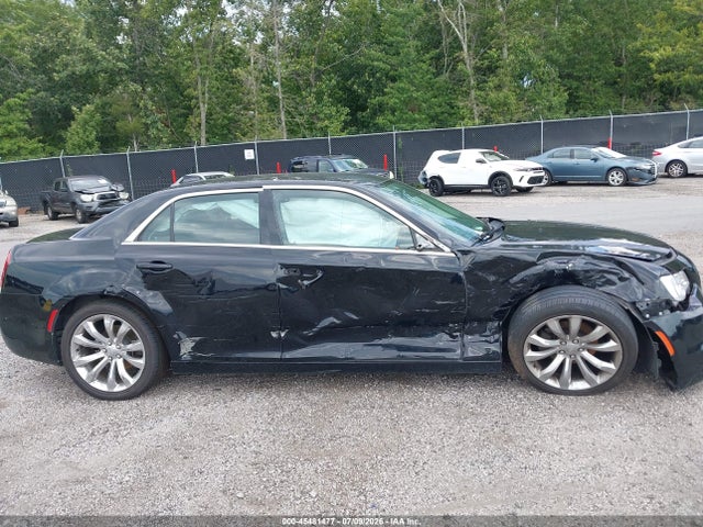 Продаж на аукціоні авто 2019 Chrysler 300 Touring, vin: 2C3CCAAG4KH612324, номер лоту: 45481477