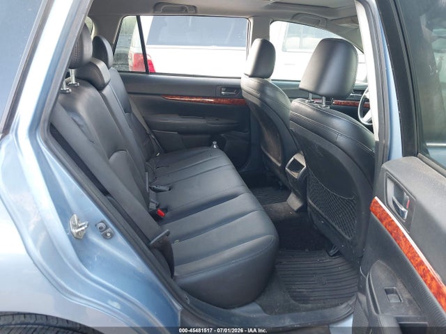 45481517 :رقم المزاد ، 4S4BRCLC4B3438247 vin ، 2011 Subaru Outback 2.5i Limited مزاد بيع