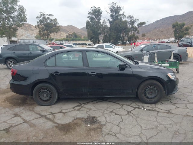 3VW267AJ2GM370653 Volkswagen Jetta 1.4t S