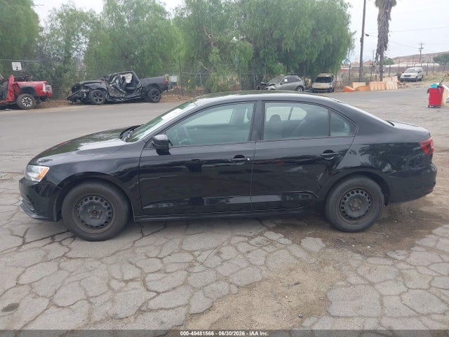 3VW267AJ2GM370653 Volkswagen Jetta 1.4t S