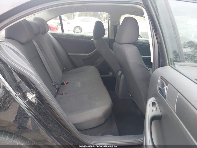3VW267AJ2GM370653 Volkswagen Jetta 1.4t S