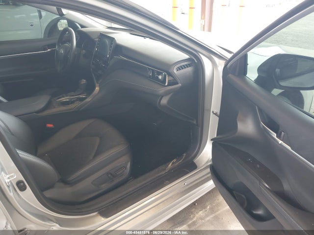 Toyota CAMRY XSE 2022 4T1K61AK7NU012333 Image 5
