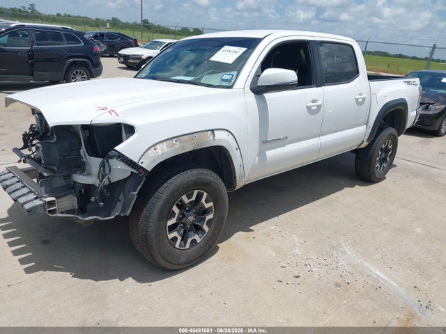 2020 Toyota Tacoma Trd Off-road მანქანა იყიდება აუქციონზე, vin: 5TFAZ5CN1LX090530, აუქციონის ნომერი: 45481581