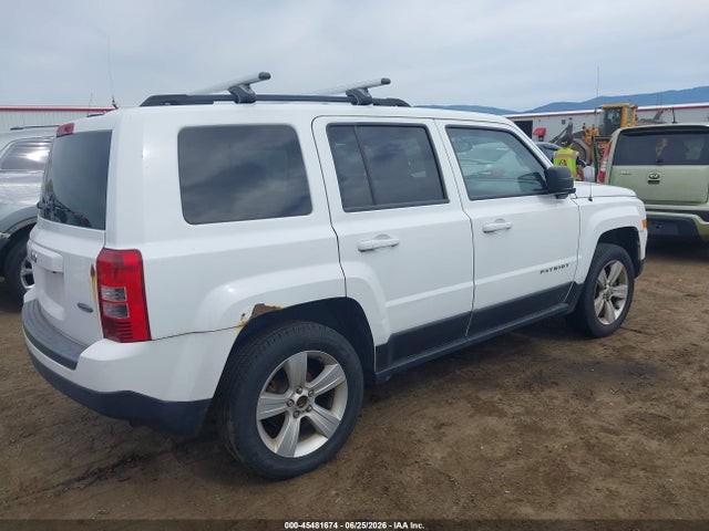 Jeep Patriot Latitude 2014 1C4NJRFB3ED616856 Image 4