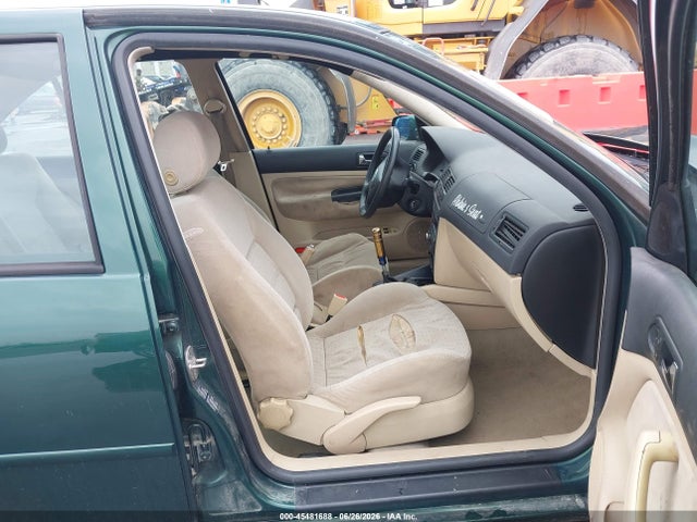 Продажа на аукционе авто 2000 Volkswagen Jetta Gls, vin: 3VWSA29M6YM088386, номер лота: 45481688