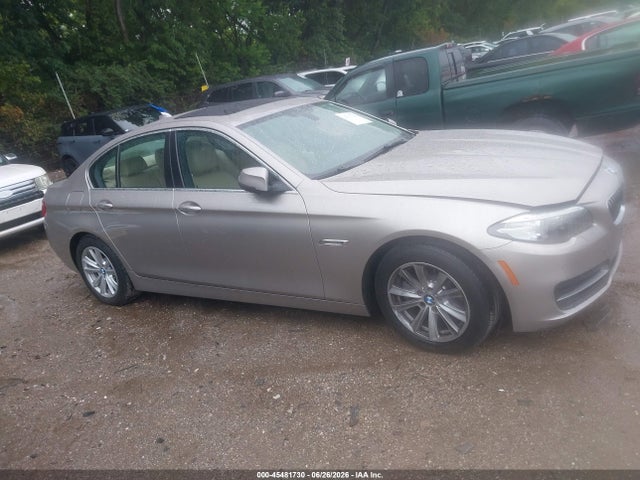 2014 Bmw 528i Xdrive მანქანა იყიდება აუქციონზე, vin: WBA5A7C5XED617132, აუქციონის ნომერი: 45481730