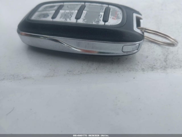 2019 Chrysler Pacifica Touring L მანქანა იყიდება აუქციონზე, vin: 2C4RC1BG6KR626188, აუქციონის ნომერი: 45481775