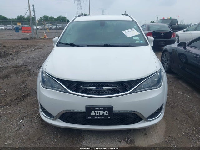 2019 Chrysler Pacifica Touring L მანქანა იყიდება აუქციონზე, vin: 2C4RC1BG6KR626188, აუქციონის ნომერი: 45481775