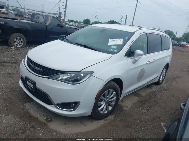 2019 Chrysler Pacifica Touring L მანქანა იყიდება აუქციონზე, vin: 2C4RC1BG6KR626188, აუქციონის ნომერი: 45481775