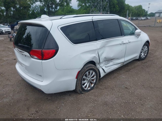 2019 Chrysler Pacifica Touring L მანქანა იყიდება აუქციონზე, vin: 2C4RC1BG6KR626188, აუქციონის ნომერი: 45481775