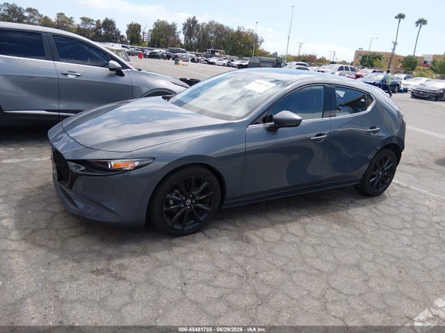 Mazda Mazda3 Premium Package 2020 JM1BPANM1L1167942 Image 2