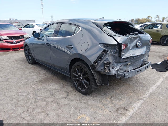 Mazda Mazda3 Premium Package 2020 JM1BPANM1L1167942 Image 3