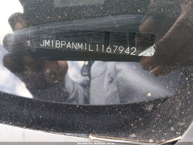 Mazda Mazda3 Premium Package 2020 JM1BPANM1L1167942 Image 9