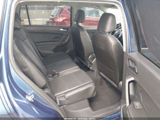 45481787 :رقم المزاد ، 3VV3B7AX0JM021135 vin ، 2018 Volkswagen Tiguan 2.0t Se/2.0t Sel مزاد بيع