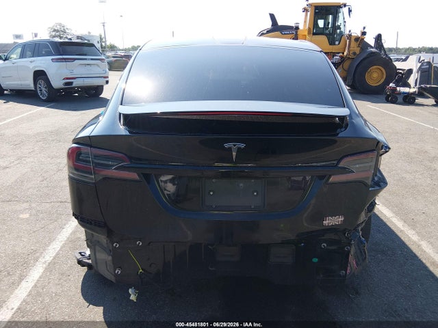 7SAXCBE6XNF356093 Tesla Model X Plaid Tri Motor All-wheel Drive