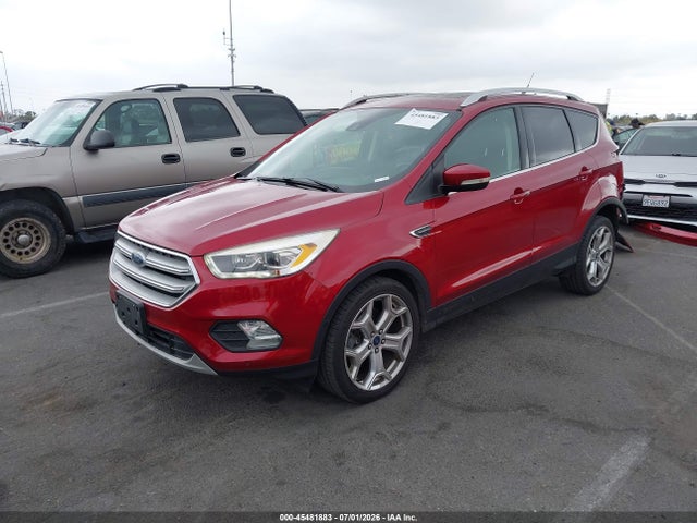 Ford Escape Titanium 2019 1FMCU0J9XKUA54945 Image 2