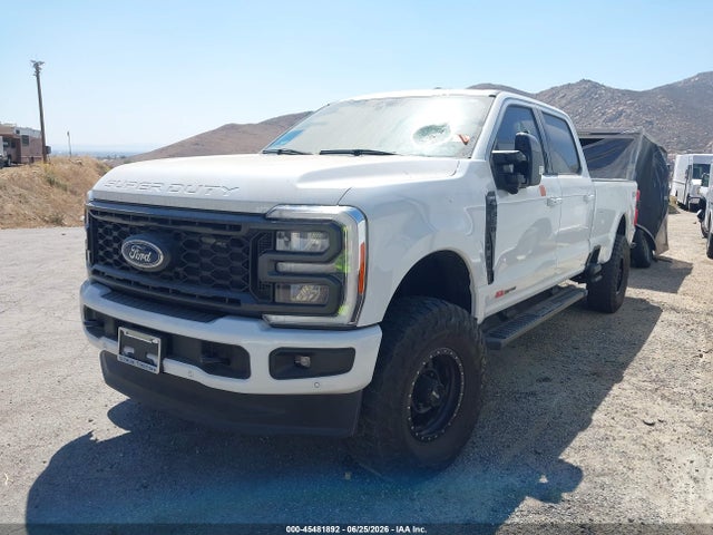 Ford F-350 Lariat 2023 1FT8W3BM5PED66682 Image 2