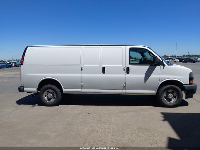 1GCZGHFP9L1128404 Chevrolet Express Cargo Rwd 3500 Extended Wheelbase Wt