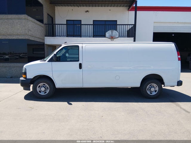 1GCZGHFP9L1128404 Chevrolet Express Cargo Rwd 3500 Extended Wheelbase Wt