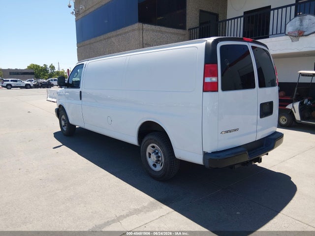 1GCZGHFP9L1128404 Chevrolet Express Cargo Rwd 3500 Extended Wheelbase Wt