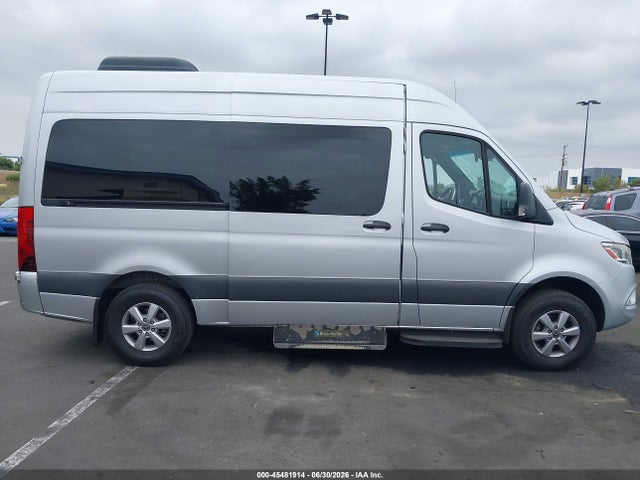 W1Z70FGY4MT049386 Mercedes-Benz Sprinter 1500 High Roof I4