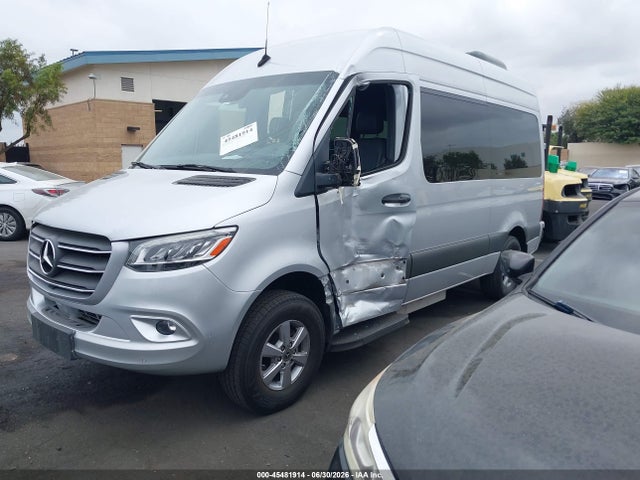 W1Z70FGY4MT049386 Mercedes-Benz Sprinter 1500 High Roof I4