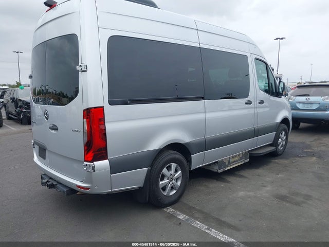 W1Z70FGY4MT049386 Mercedes-Benz Sprinter 1500 High Roof I4