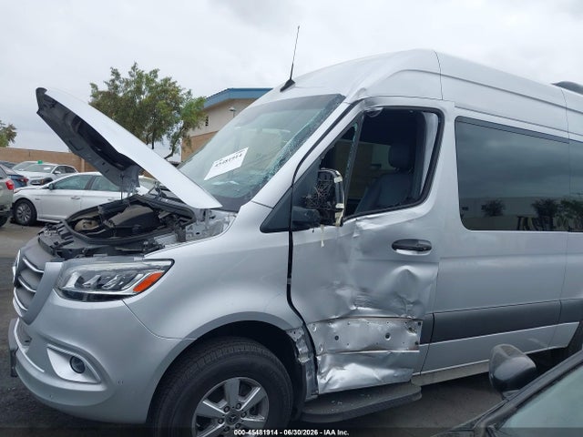 W1Z70FGY4MT049386 Mercedes-Benz Sprinter 1500 High Roof I4