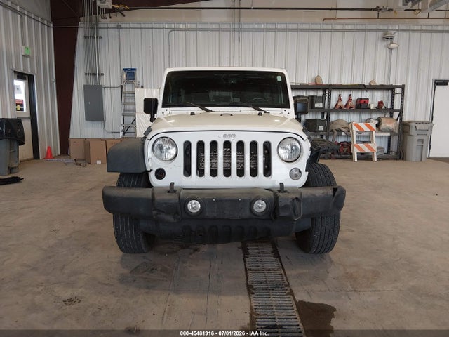 1C4HJWDG7HL564099 Jeep Wrangler Unlimited Sport 4x4