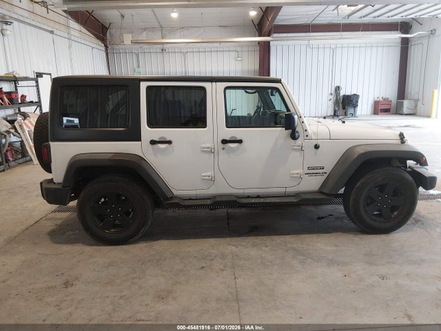 1C4HJWDG7HL564099 Jeep Wrangler Unlimited Sport 4x4