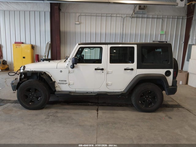 1C4HJWDG7HL564099 Jeep Wrangler Unlimited Sport 4x4